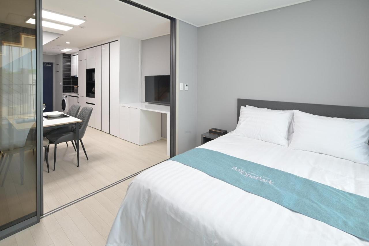 Bayone Park Appartement Yeosu Buitenkant foto