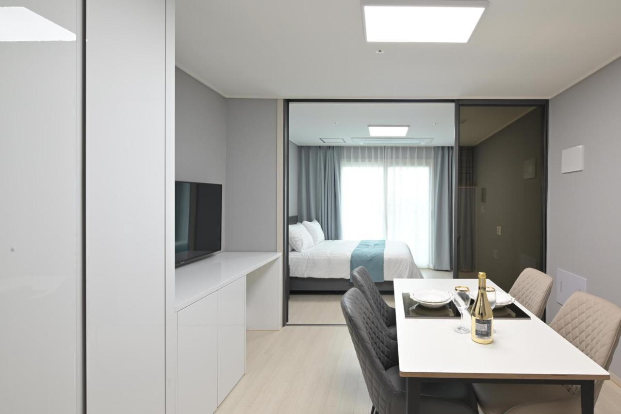 Bayone Park Appartement Yeosu Buitenkant foto