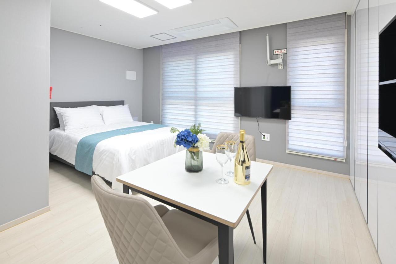 Bayone Park Appartement Yeosu Buitenkant foto